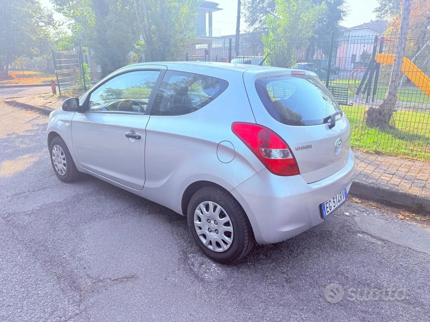 Hyundai I20 2011 photo 3