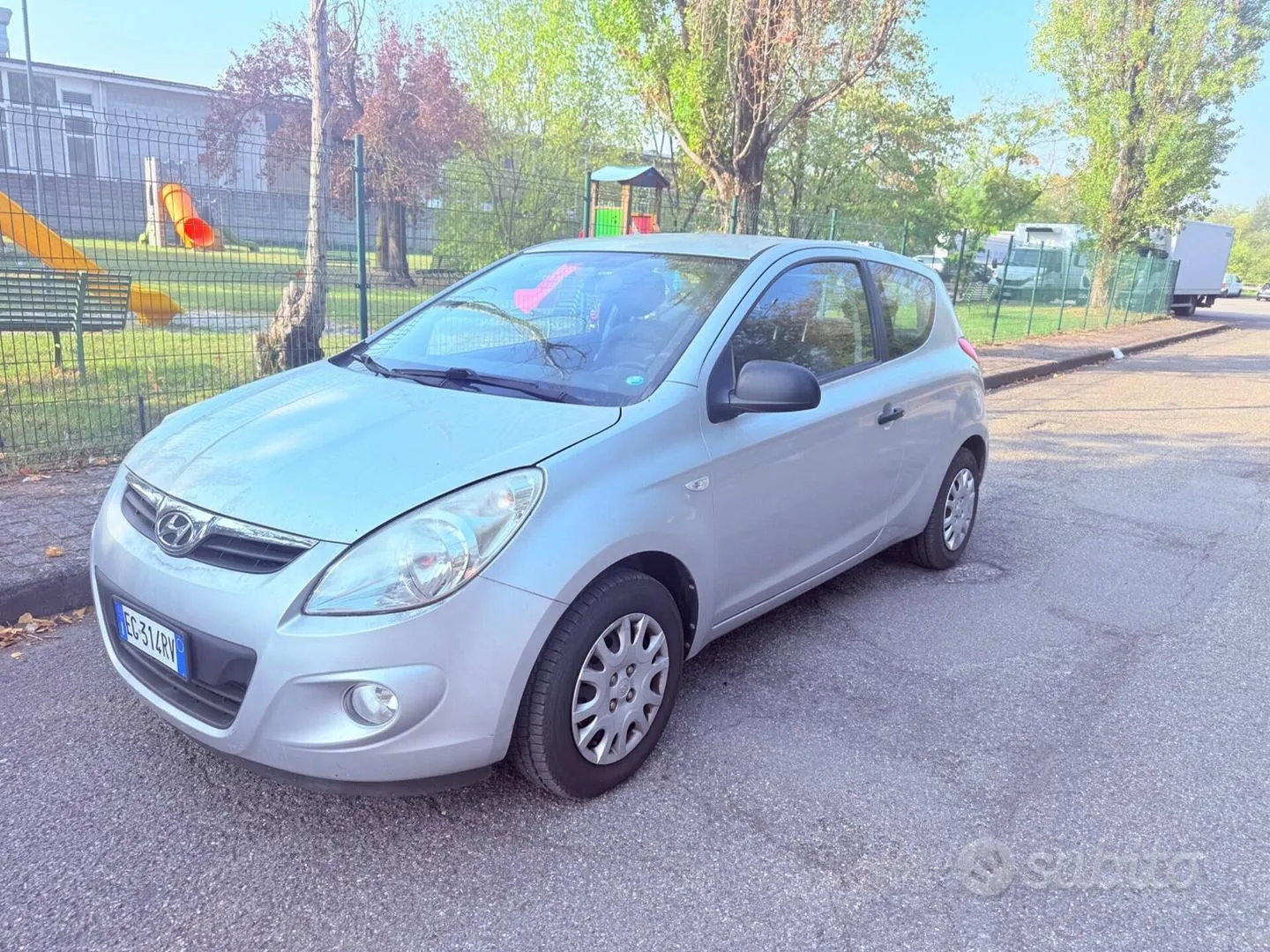 Hyundai I20