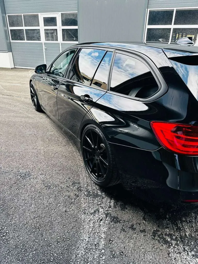 BMW 3 Series 2015 photo 2