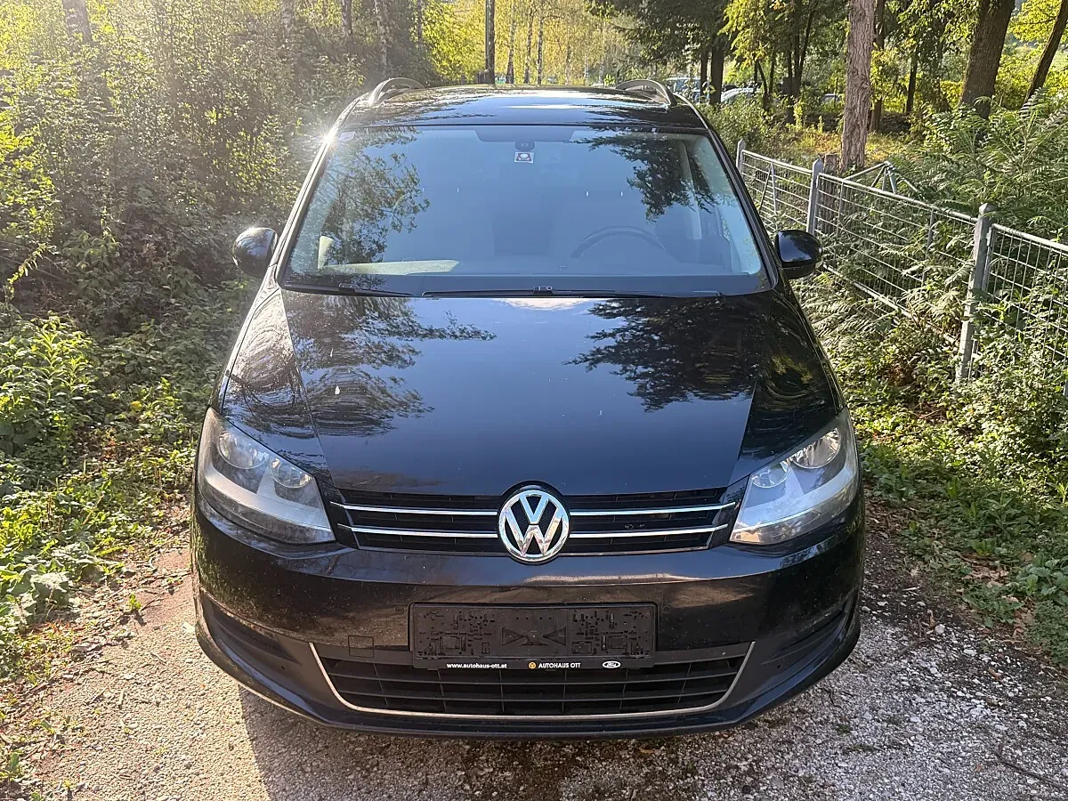 Volkswagen Sharan 2010 photo 2