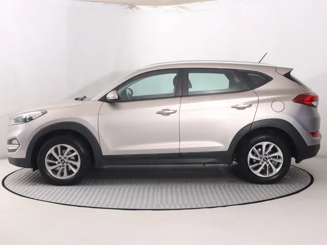 Hyundai Tucson 2015 photo 2