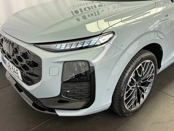 Audi Q3 2027 photo 3