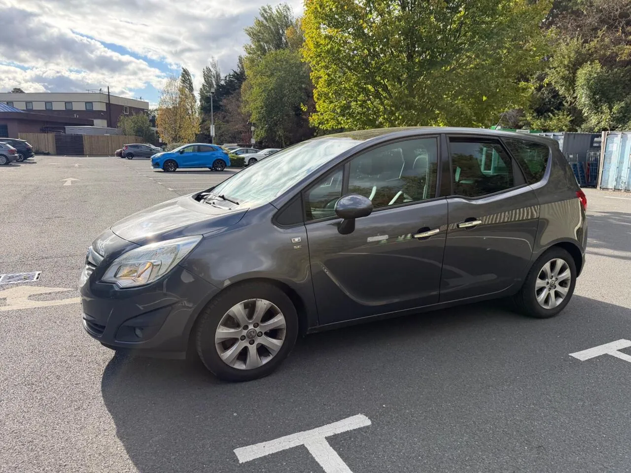 Vauxhall Meriva 2012 photo 2