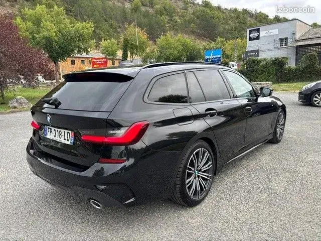 BMW Série 3 2020 photo 2