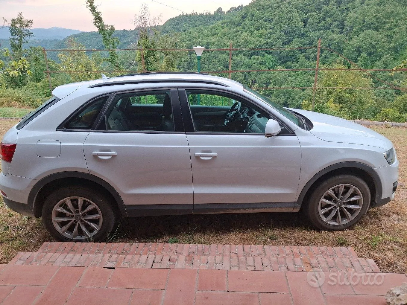 Audi Q3 2013 photo 4