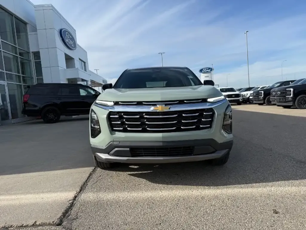 Chevrolet Equinox 2025 photo 2