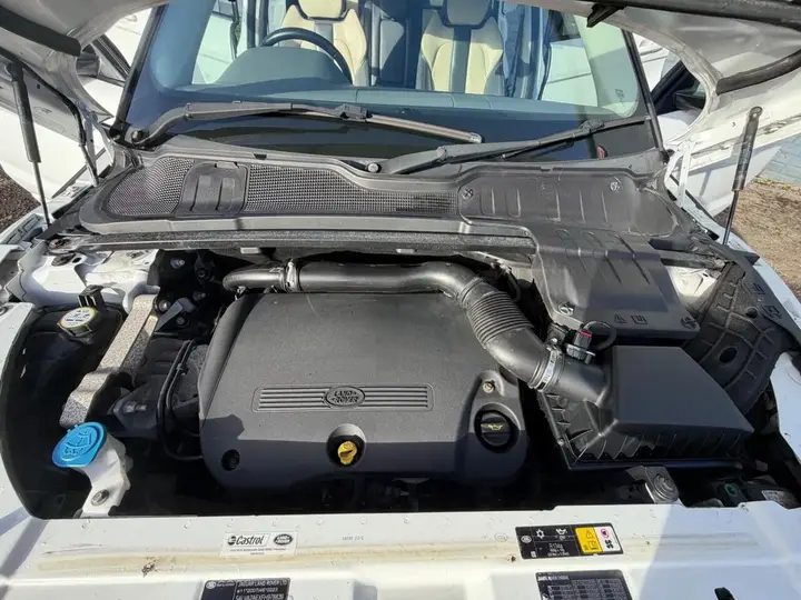 Land Rover Range Rover Evoque 2014 photo 4