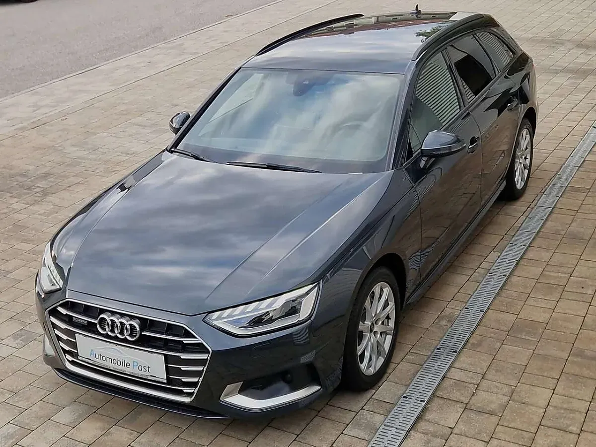Audi A4 2024 photo 3