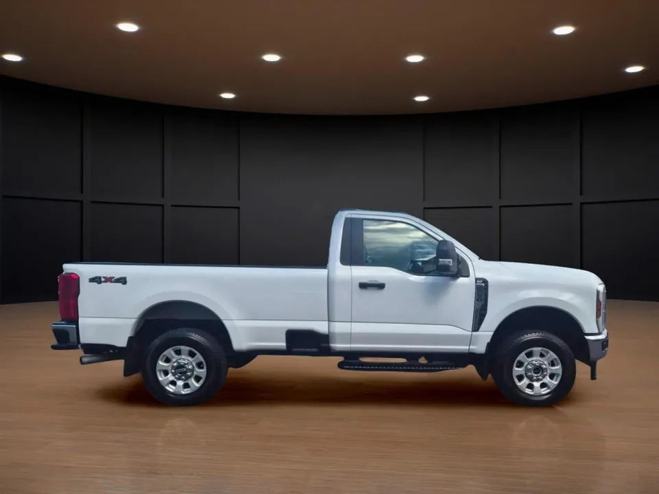 Ford F250 2024 photo 4