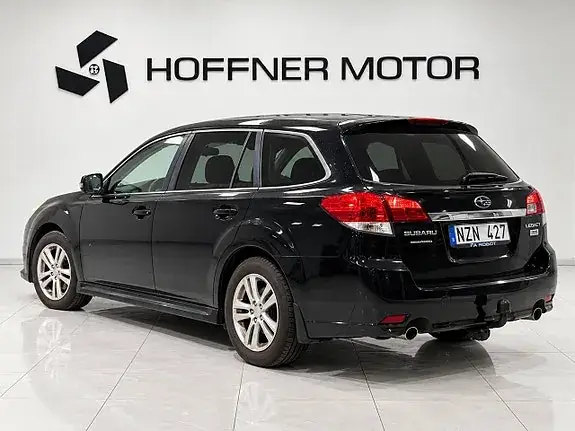 Subaru Legacy 2013 photo 2