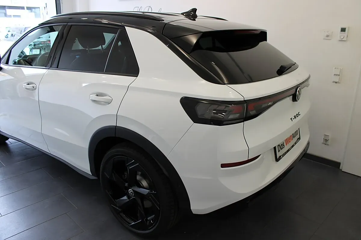 Volkswagen T-Roc 2026 photo 3