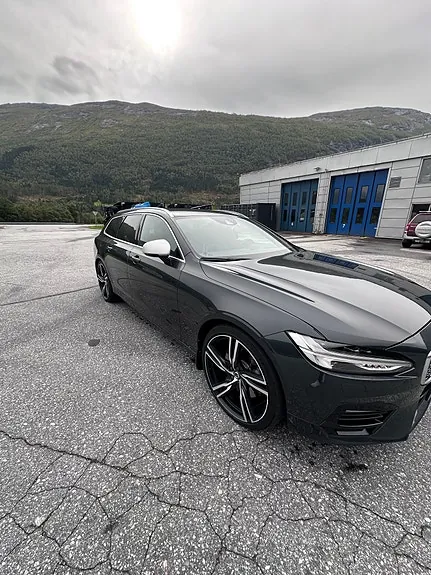 Volvo V90