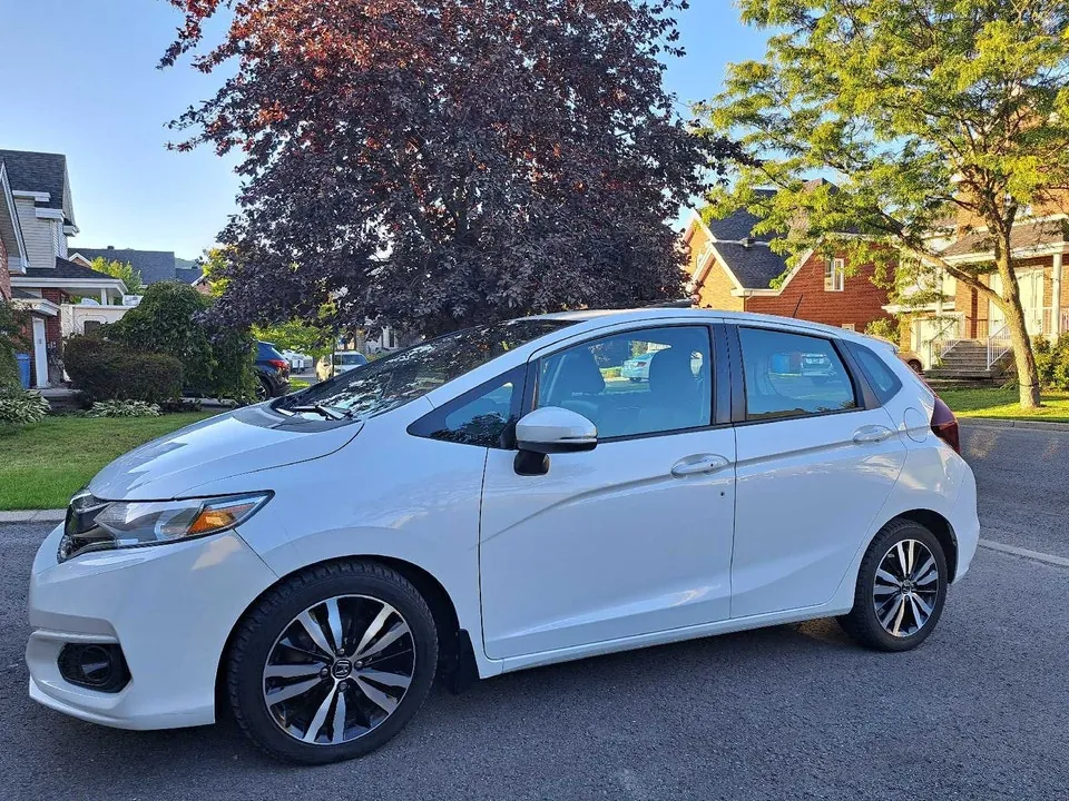 Honda Fit 2018 photo 2