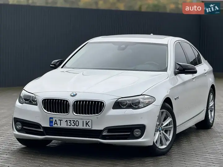 BMW 5 Series 2015 photo 4