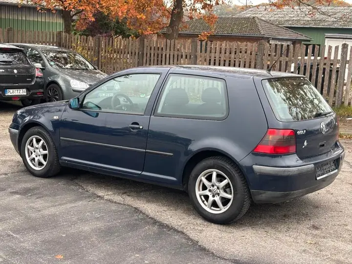 Volkswagen Golf 4
