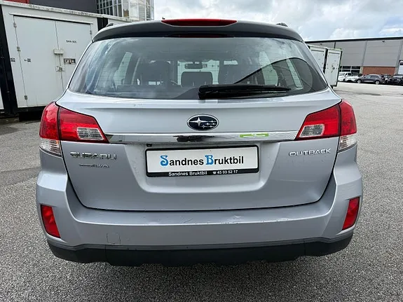 Subaru Outback 2012 photo 4