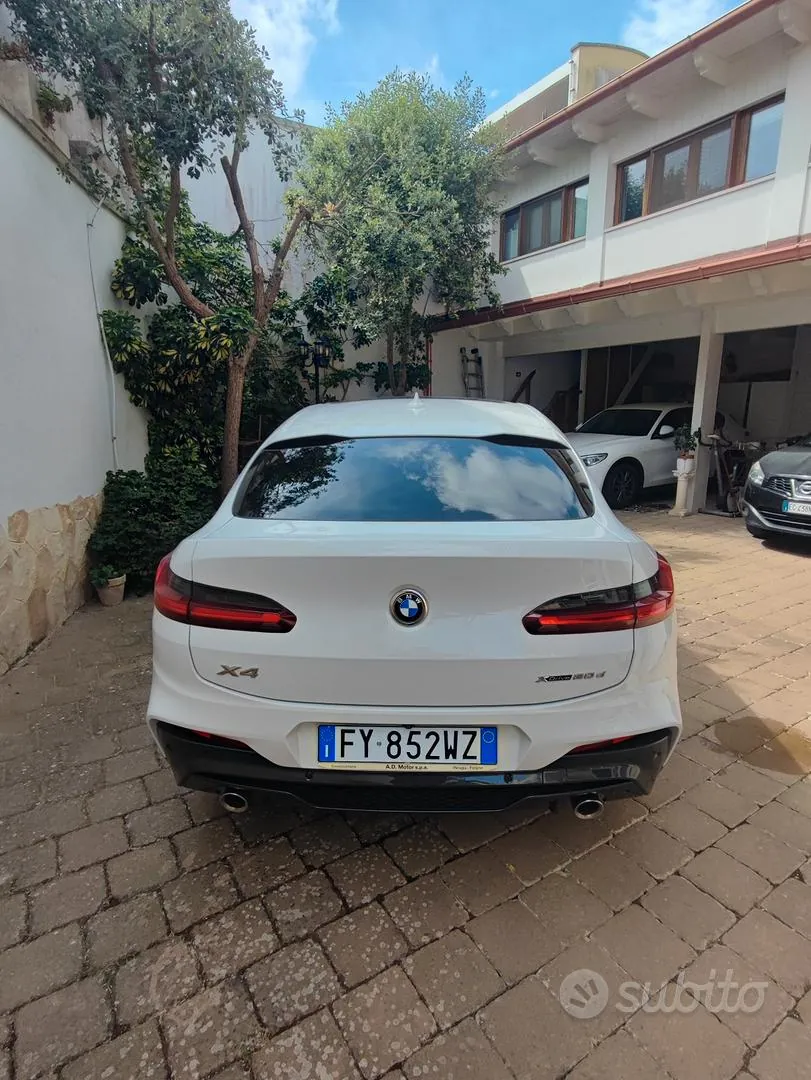 BMW X4 2019 photo 2