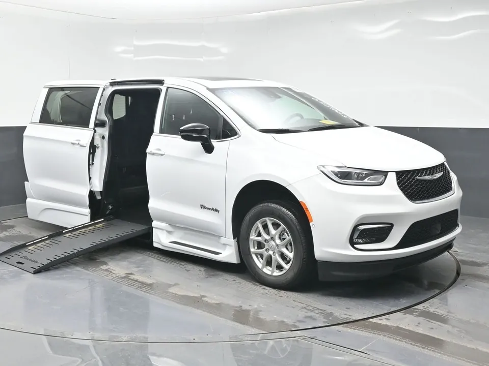 Chrysler Pacifica