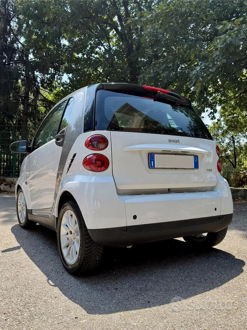 Smart Fortwo 2009 photo 4