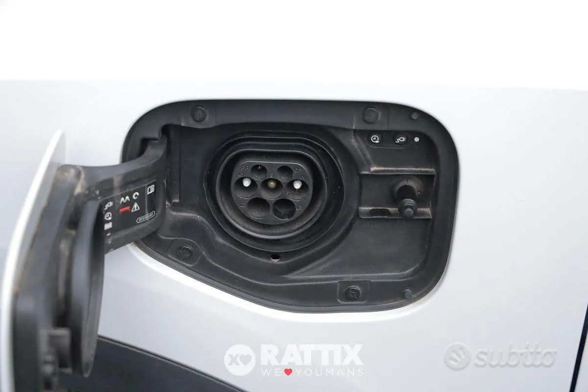 Audi Q3 2022 photo 5