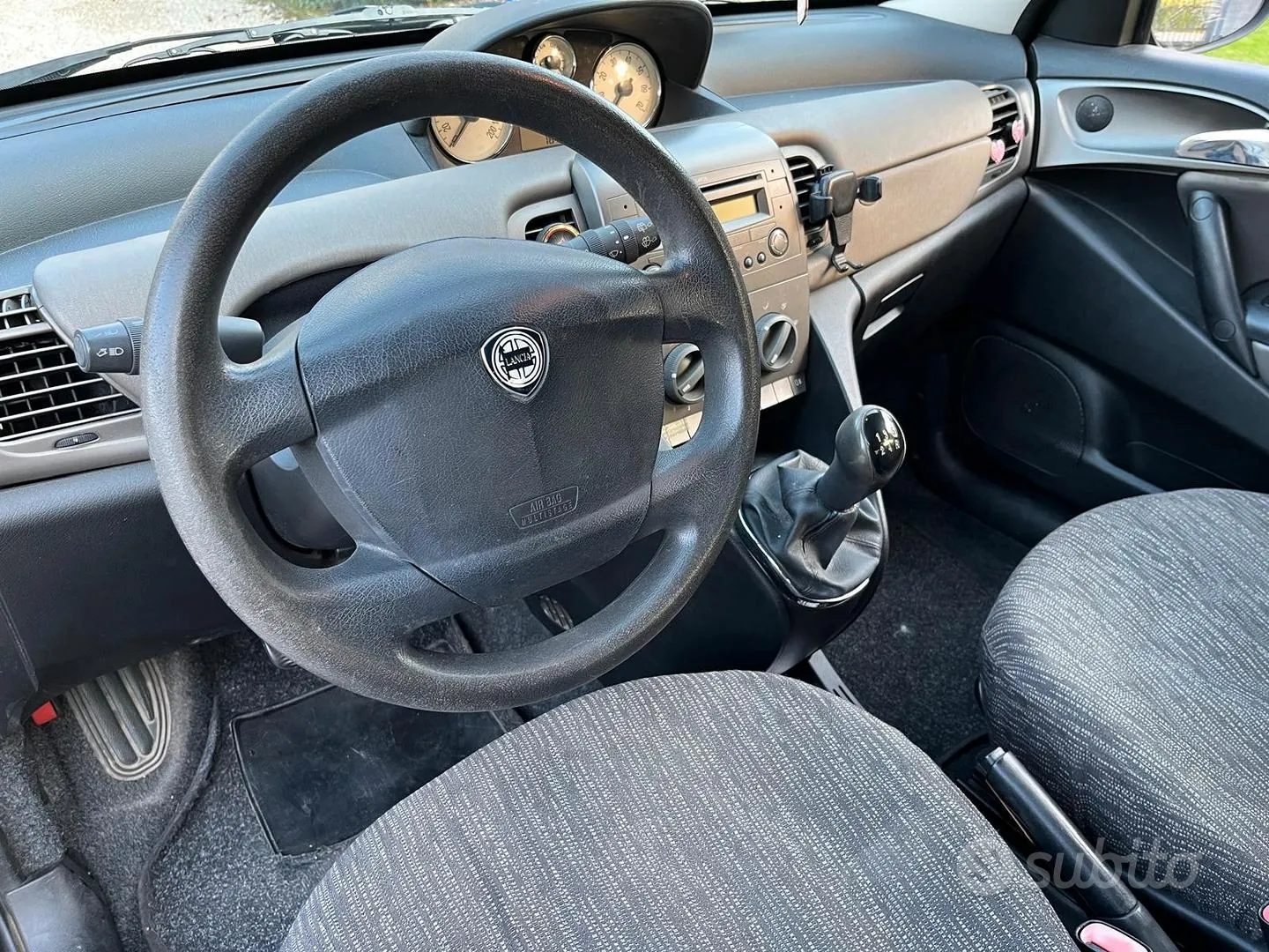 Lancia Y 2005 photo 5