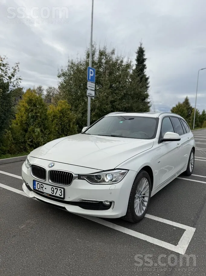 BMW 320