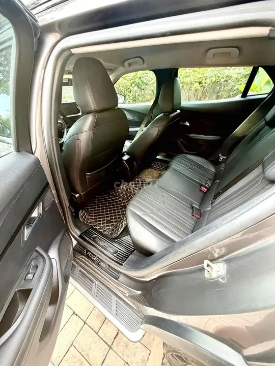 Peugeot 2008 2022 photo 5