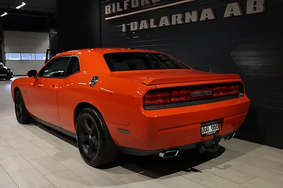 Dodge Challenger 2010 photo 4