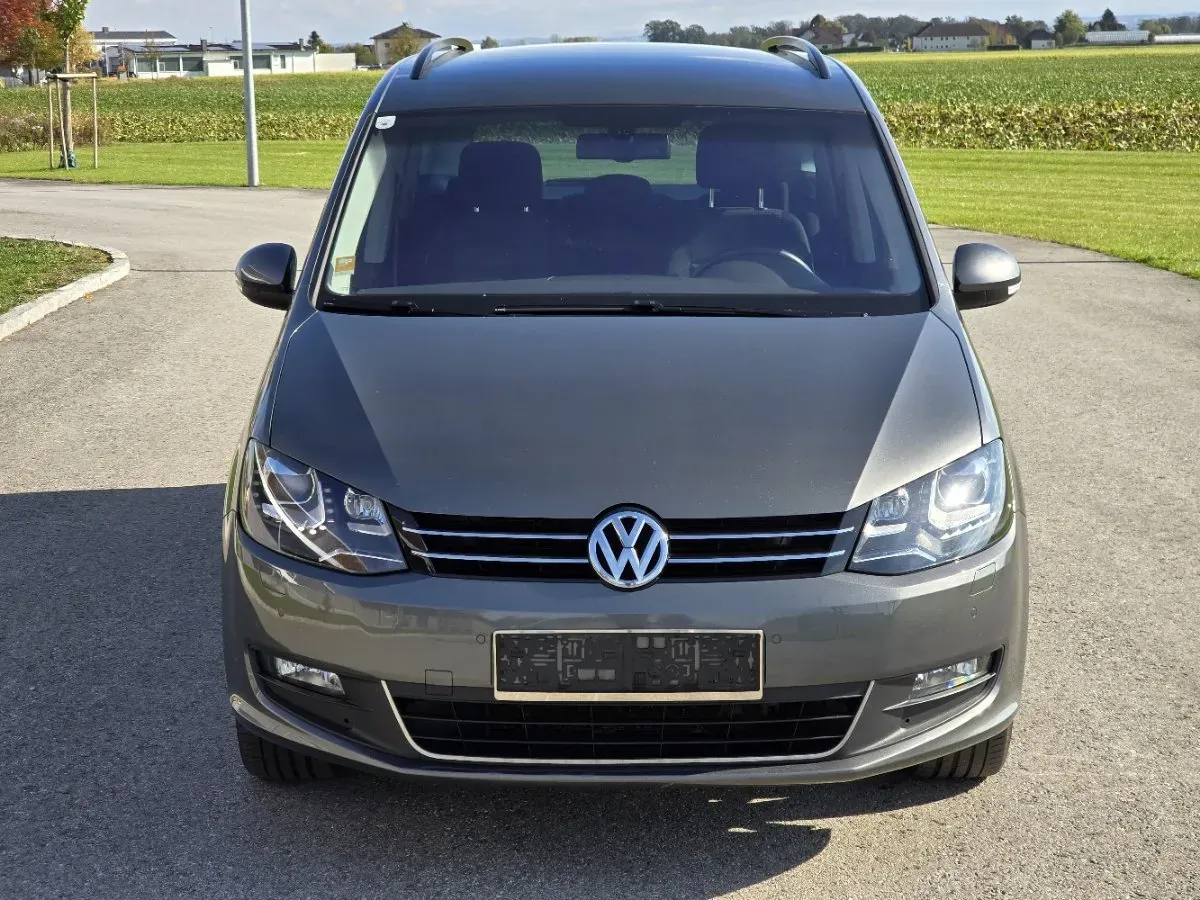 Volkswagen Sharan 2012 photo 3