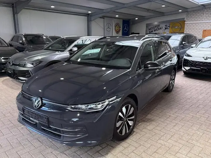 Volkswagen Golf Viii