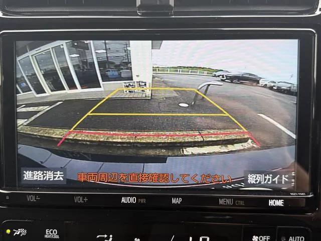 Toyota Prius S 2019 photo 4
