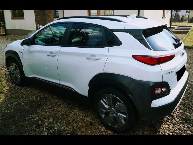 Hyundai Kona Ev 2023 photo 4