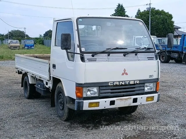 Mitsubishi Canter