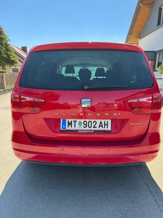 Seat Alhambra 2012 photo 2
