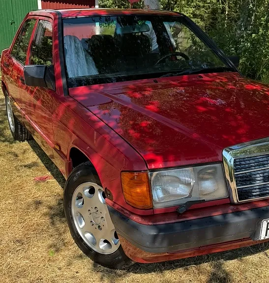 Mercedes-Benz 190 E