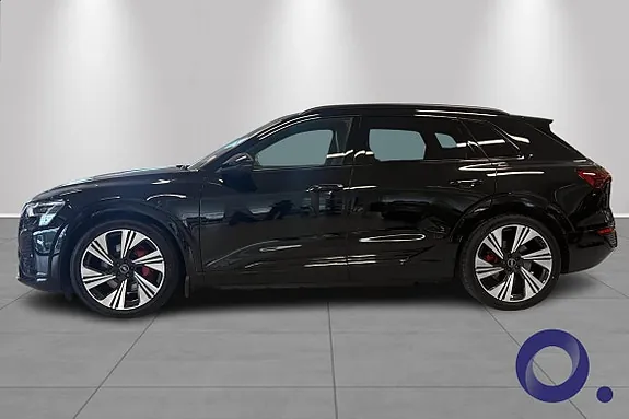 Audi Q8 2024 photo 2
