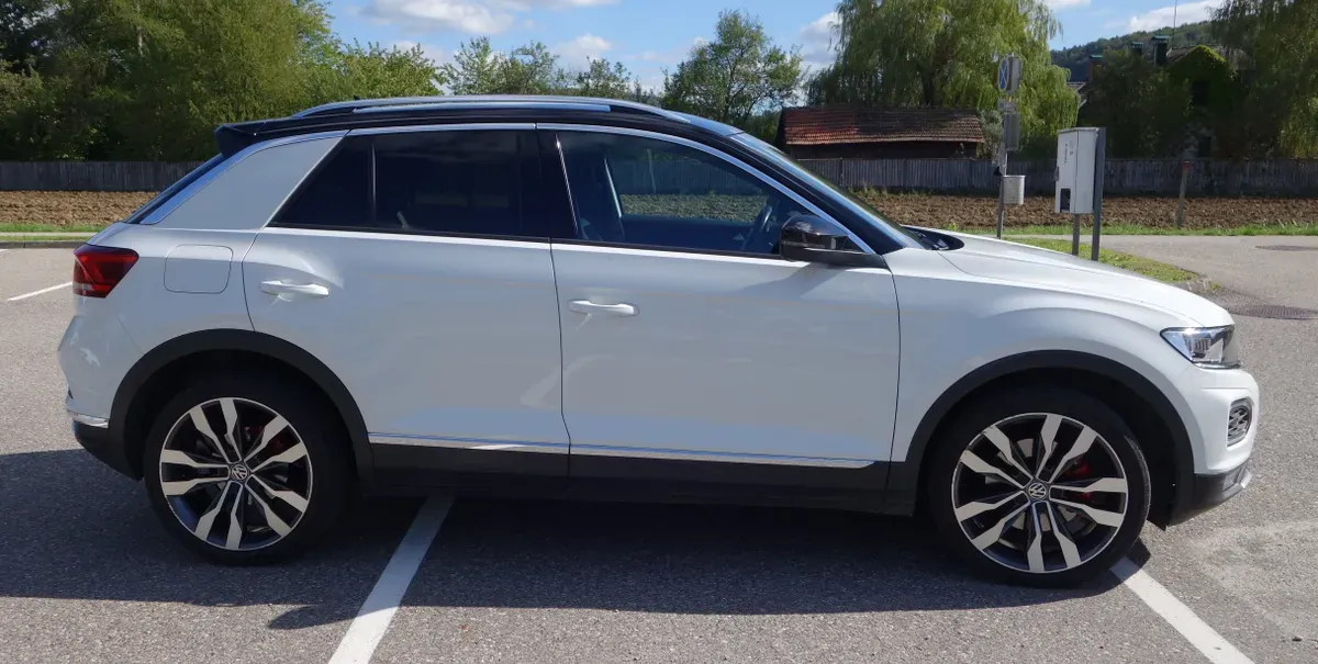Volkswagen T-Roc 2018 photo 2