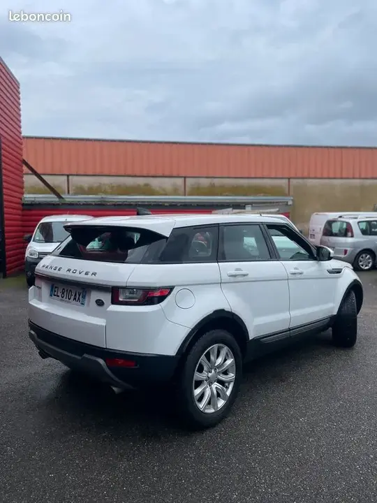Land Rover Range Rover Evoque 2017 photo 4