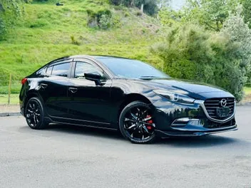 Mazda Axela 2017 photo 2