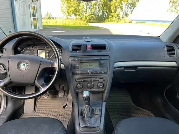 Skoda Octavia 2007 photo 5
