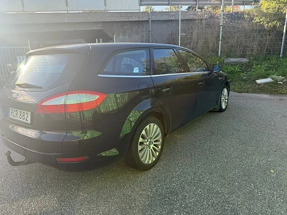 Ford Mondeo 2010 photo 4