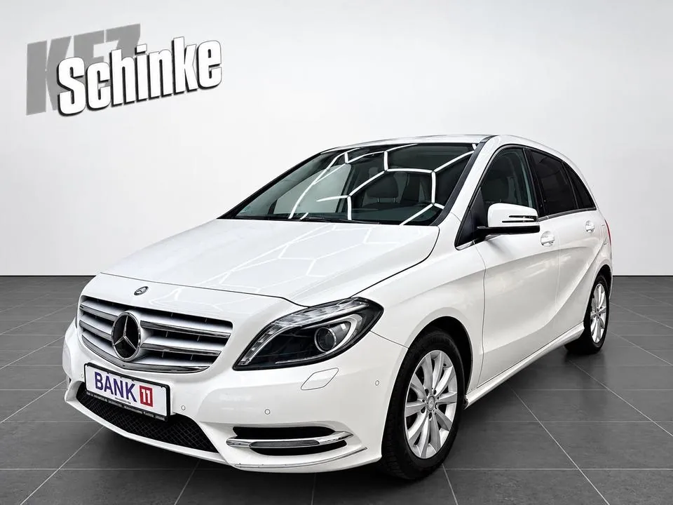 Mercedes-Benz B 200