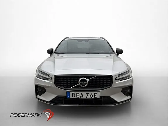 Volvo V60 2021 photo 2