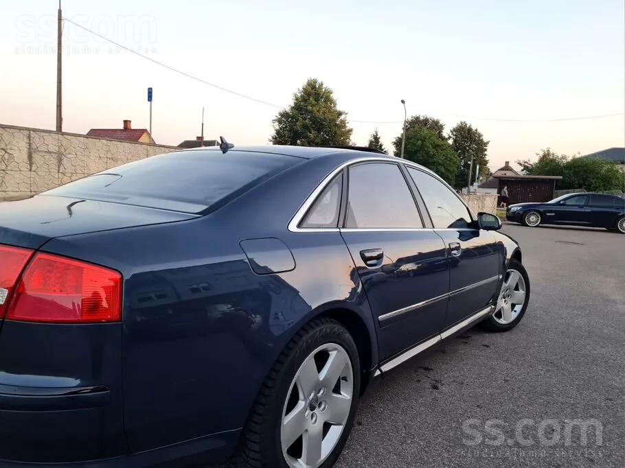 Audi A8 2005 photo 3
