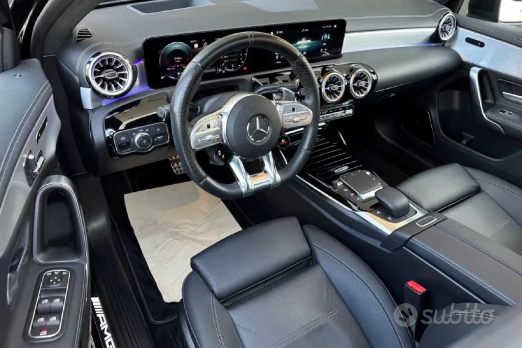 Mercedes-Benz A 35 Amg 2021 photo 5
