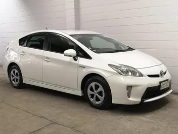 Toyota Prius 2012 photo 2