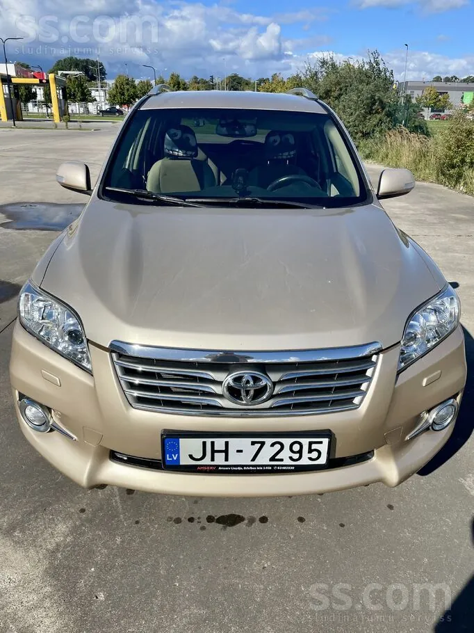 Toyota Rav 4