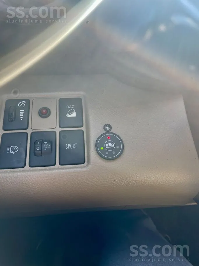 Toyota Rav 4 2011 photo 5