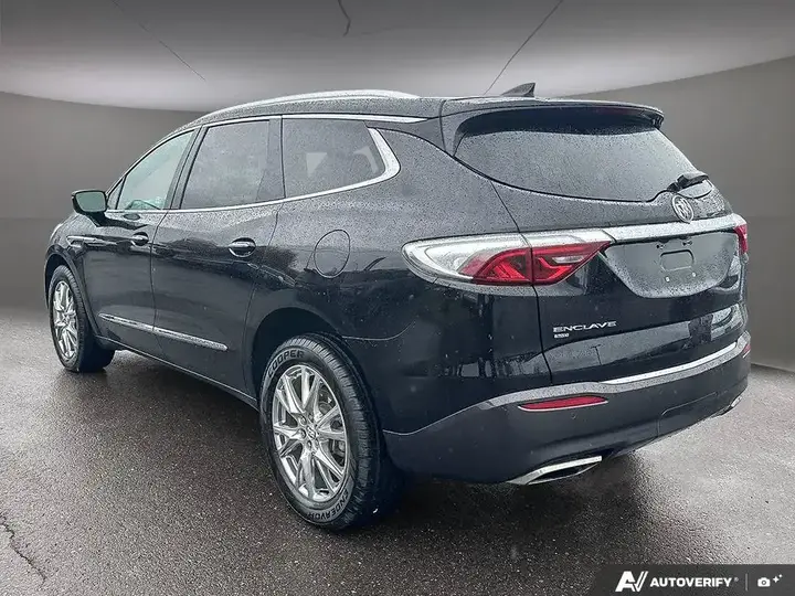 Buick Enclave 2023 photo 4