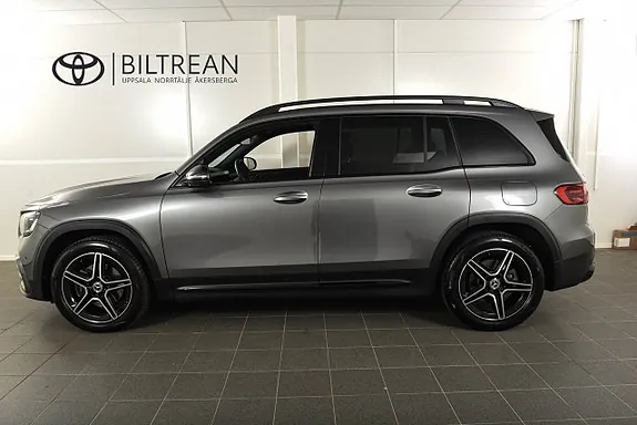 Mercedes-Benz Glb200 2025 photo 2